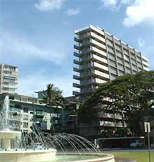 Diamond Head Beach Hotel